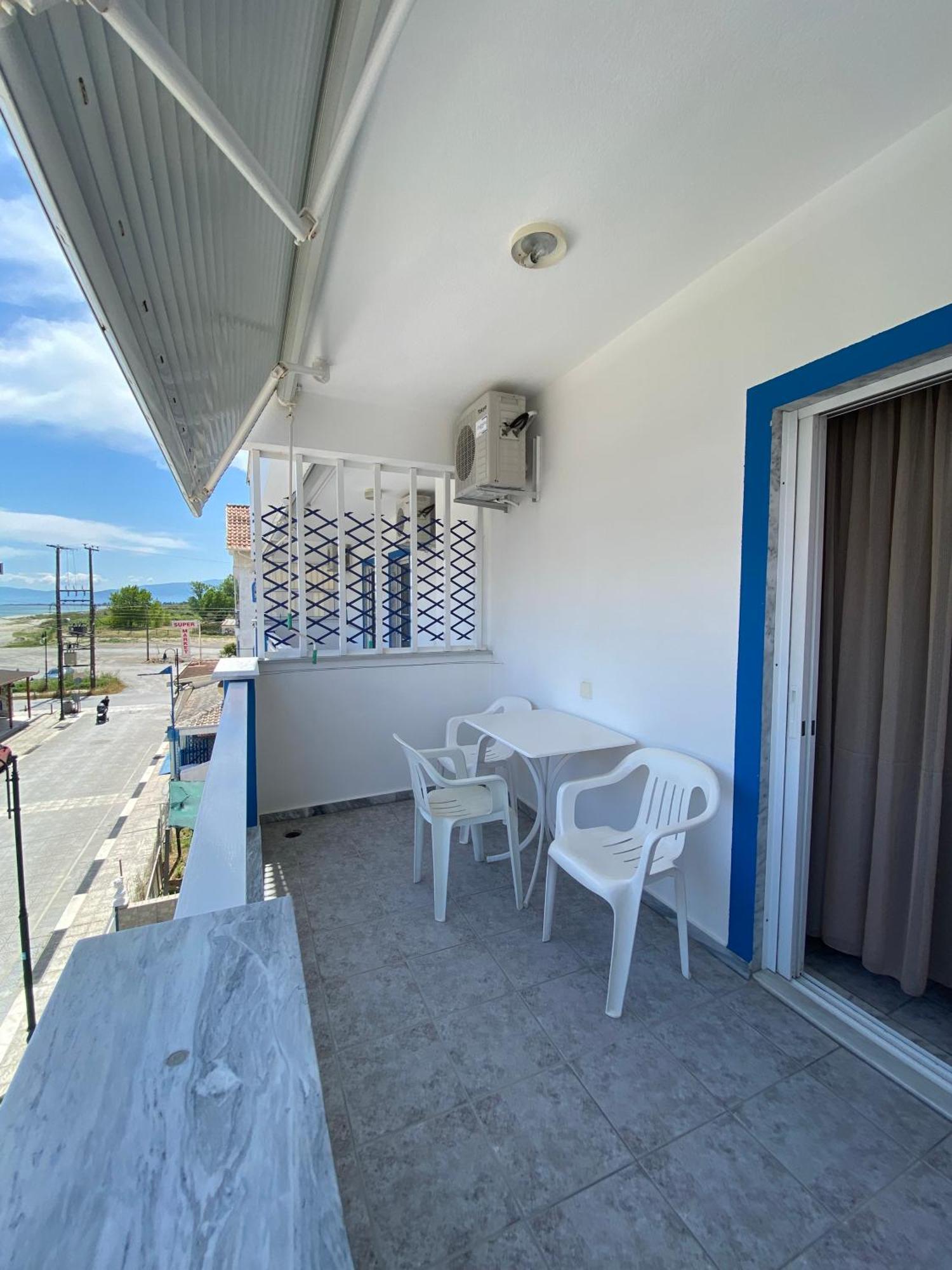 Villa Ilias Olympiakí Aktí 外观 照片