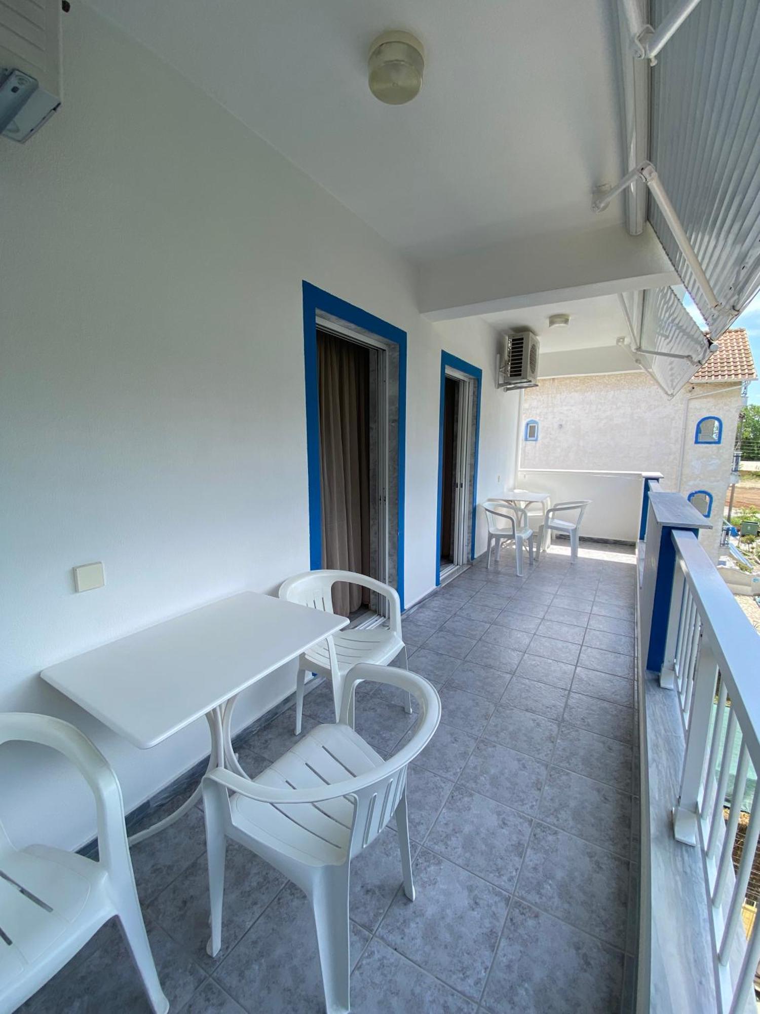 Villa Ilias Olympiakí Aktí 外观 照片